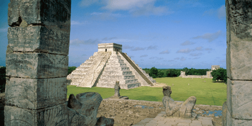 vista de chichne itza en la excursion chichen plus cenotes